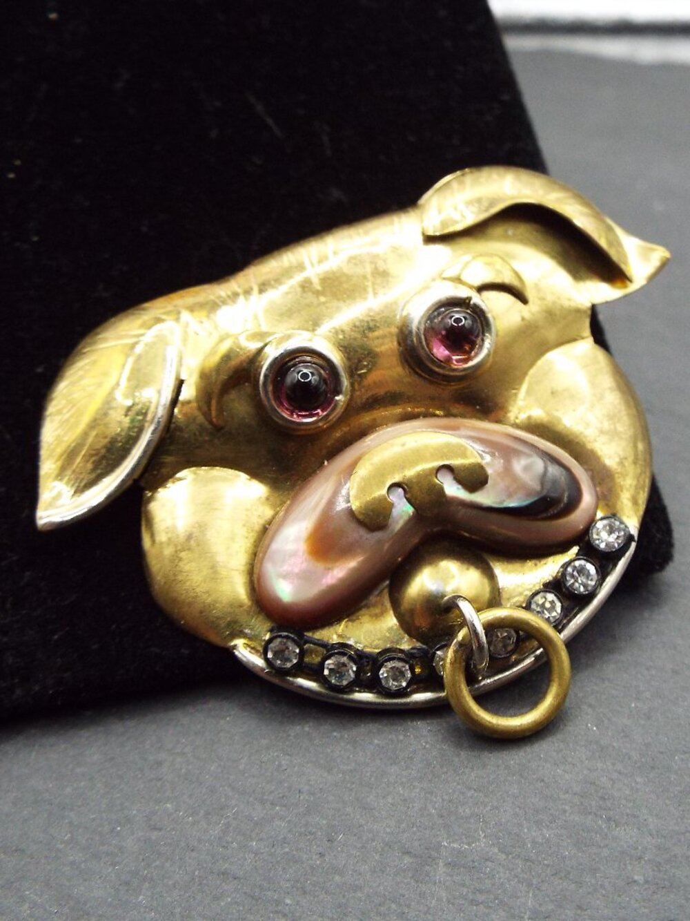 EARLY CARLIN FABRICE PARIS BULLDOG W/ AMETHYST EYES AND ABALONE NOSE PIN 69